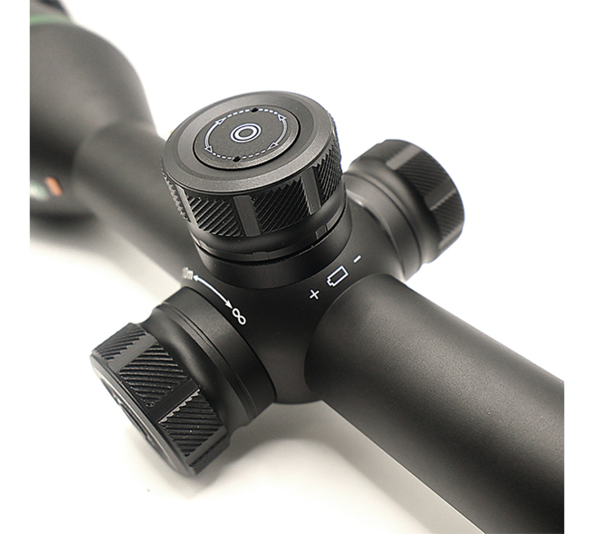 Тепловизионный прицел ATAK ET46-50LRF Tube