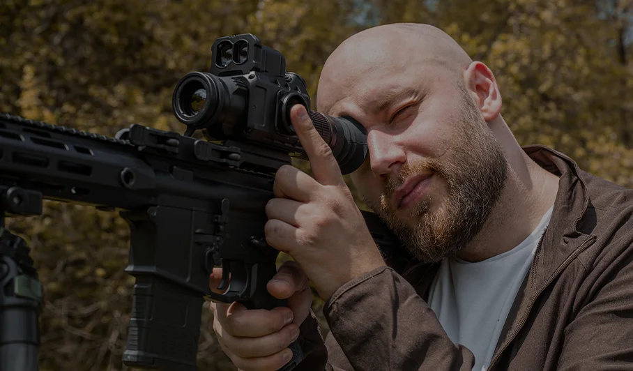 Легкий прицел Lzirtek Perun 335L