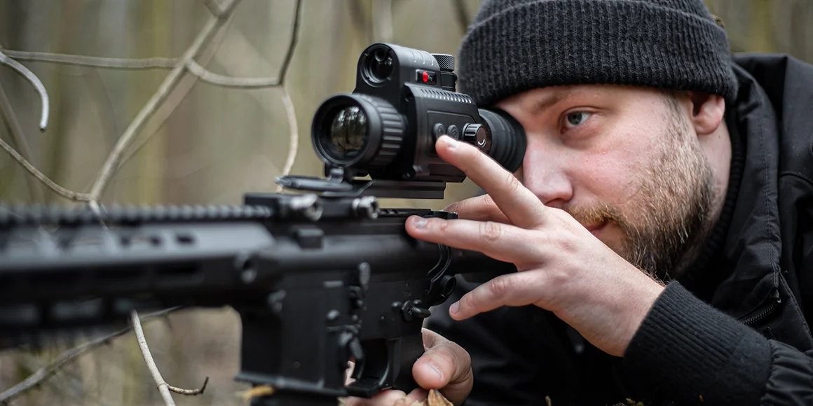 Тепловизионный прицел на карабине RedRay Rem 335R