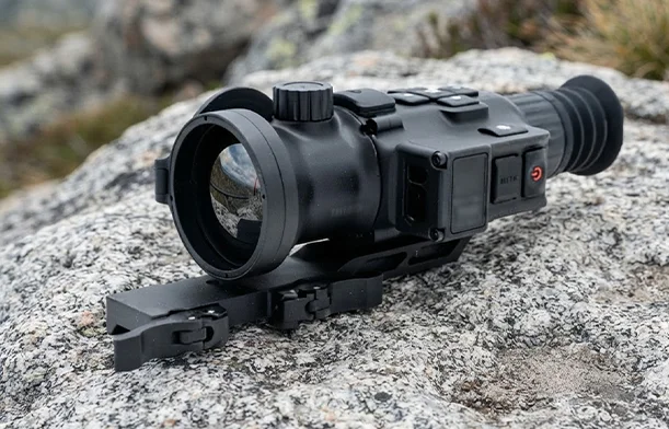 Прицел с дмльномером RikaNV Moskit 650 LRF