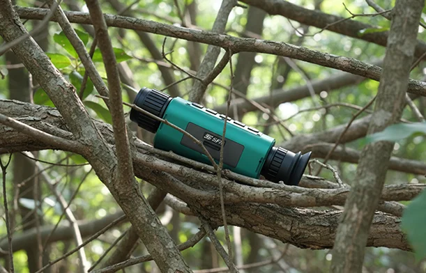 монокуляр SFH VIGIL 35 v2
