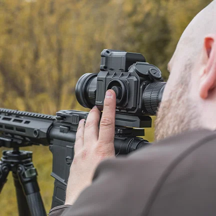 Управление Lzirtek Perun 650L