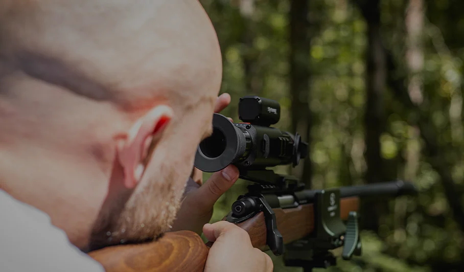 Легкий прицел Sytong HT-70LRF